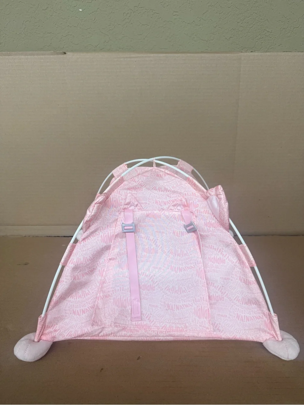 Na Na Na Surprise Doll Pink Doll Tent, Doll & Accessories
